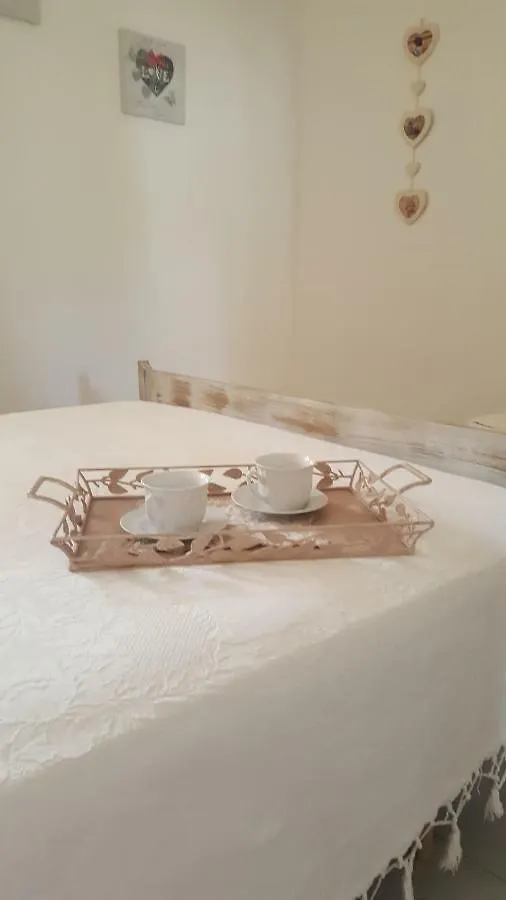 Bed & Breakfast B&B Le Peonie Badesi Italy