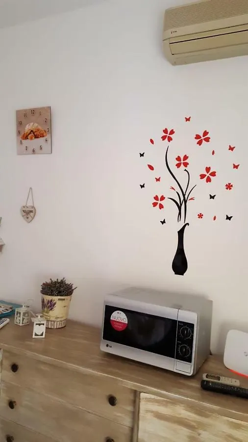B&B Le Peonie Badesi 0*,  Italy